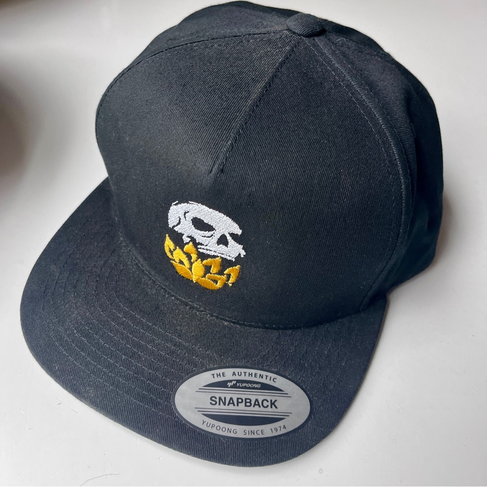 NWT Alpha King Black SnapBack Hat